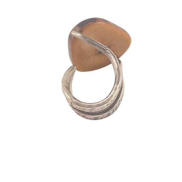 Handcrafted Silver Tone and Horn Adjustable Ring Unique - Picture 4 of 9